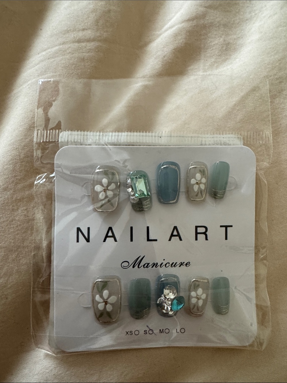 NAILART Manicure Press-On Nails - Sage & Teal Floral Set
